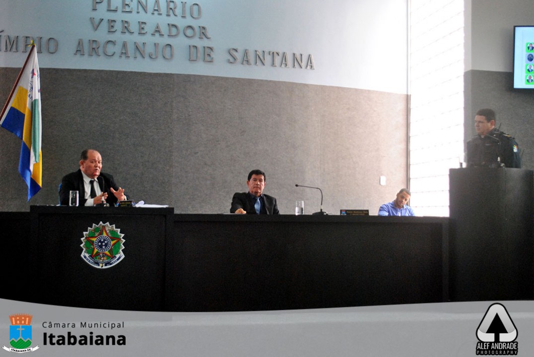 COMANDANTE DO 3º BPM FAZ EXPLANAÇÃO SOBRE O TRABALHO DESENVOLVIDO PELA POLÍCIA MILITAR EM ITABAIANA