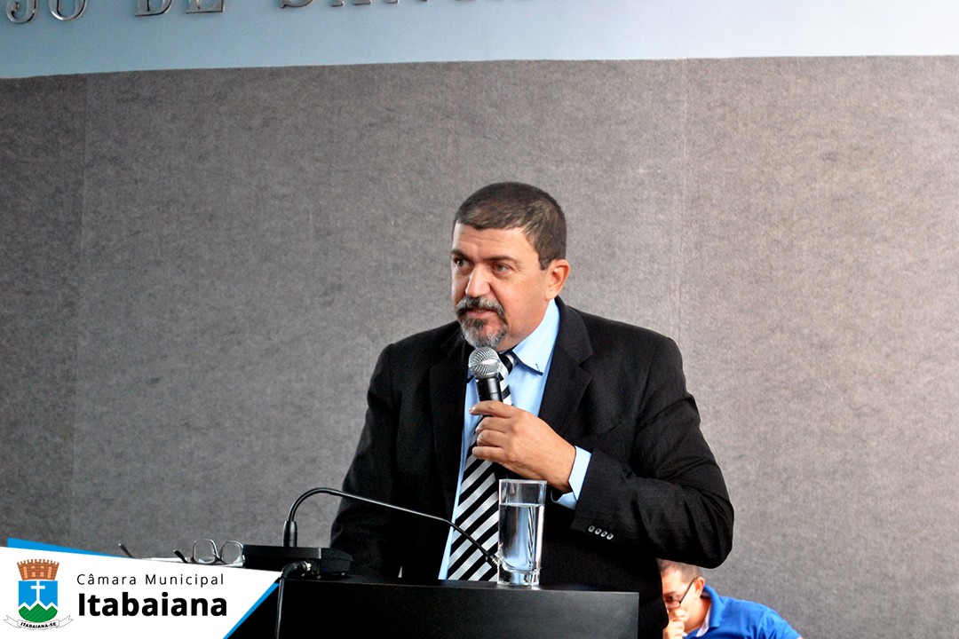 Secretário de agricultura Erotildes de Jesus fala sobre padronização da feira livre