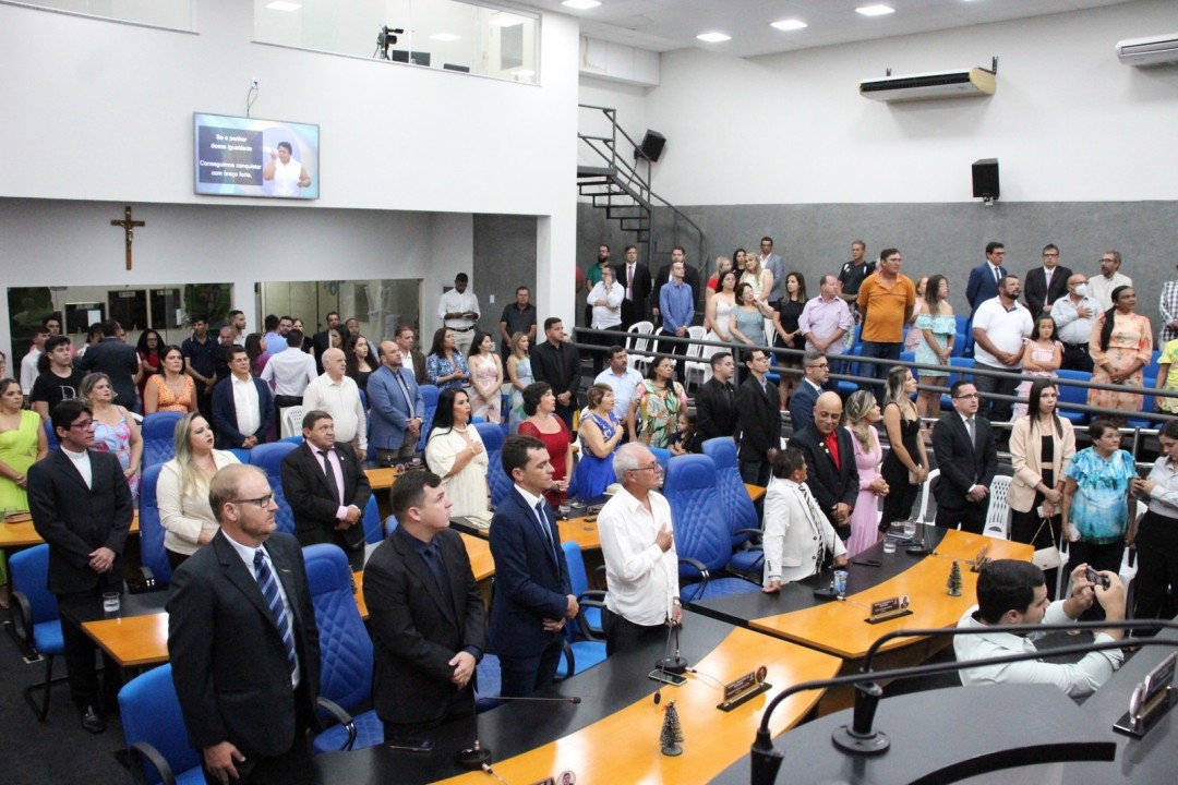 24 pessoas recebem Título de Cidadão Itabaianense em solenidade realizada na Câmara de Itabaiana